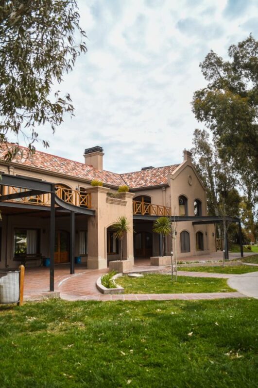 22773cb0-86b1-40bc-bbb7-364873a54c21